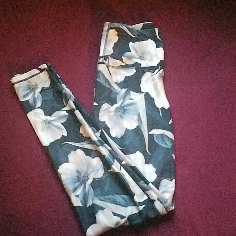 Flower print kyodan leggings